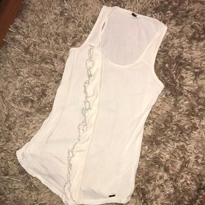 Guess ruffled racer back top